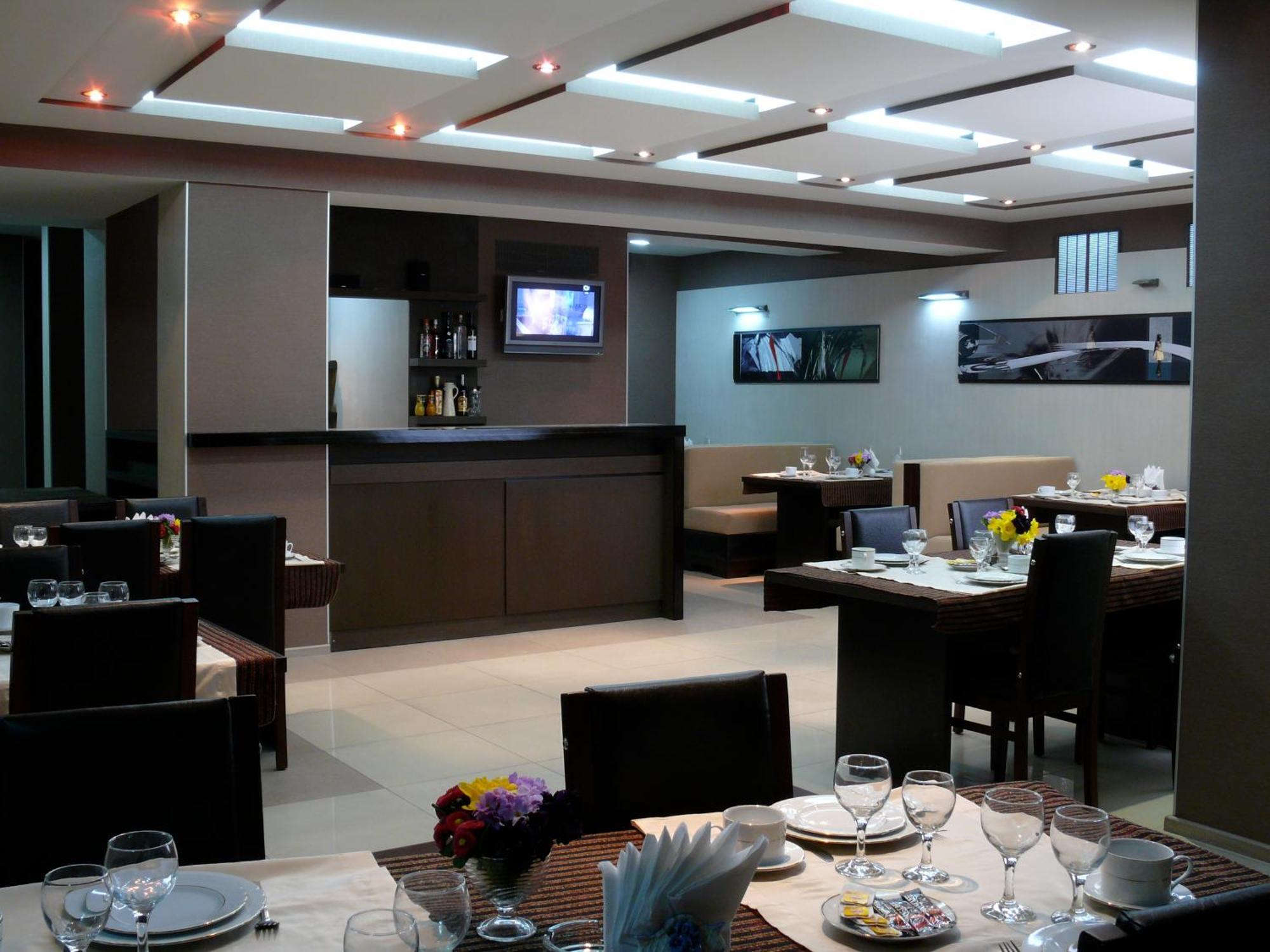 Iliani Hotel Tbilisi Bagian luar foto