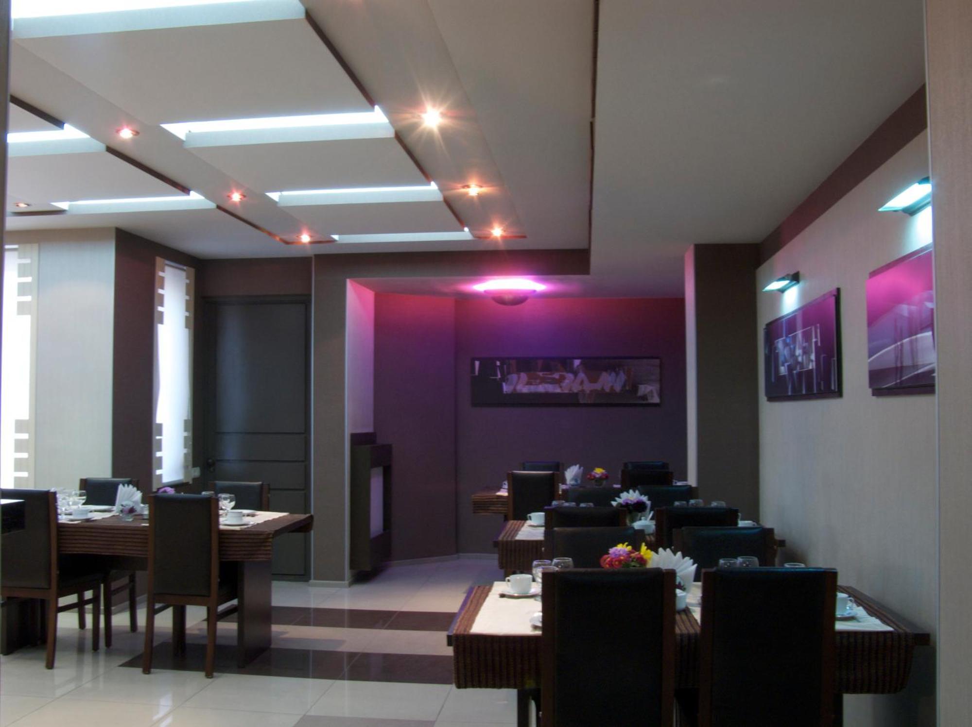 Iliani Hotel Tbilisi Bagian luar foto